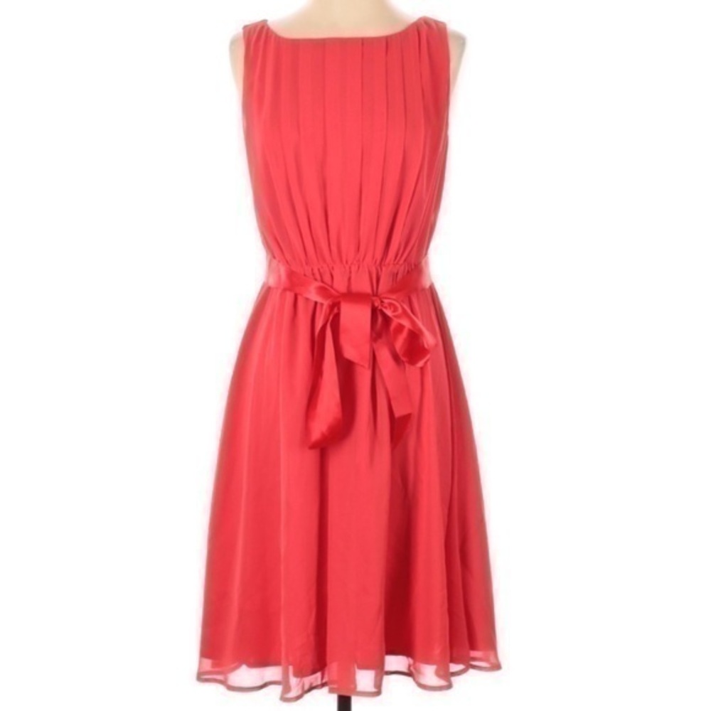 Jessica Howard pleated dress